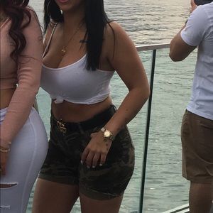 Meet your Posher, Leat